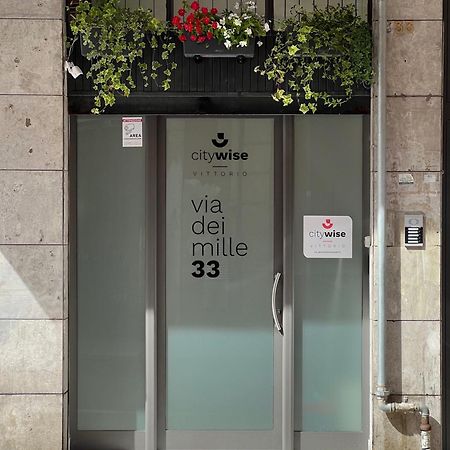 Citywise Vittorio - Independent Apartment Near Bari Central Station エクステリア 写真