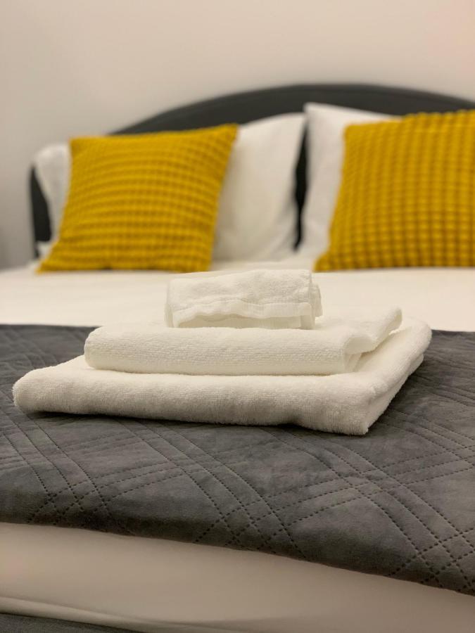Citywise Vittorio - Independent Apartment Near Bari Central Station エクステリア 写真